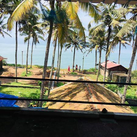 Paradise Inn Beach Resort Varkala Eksteriør billede