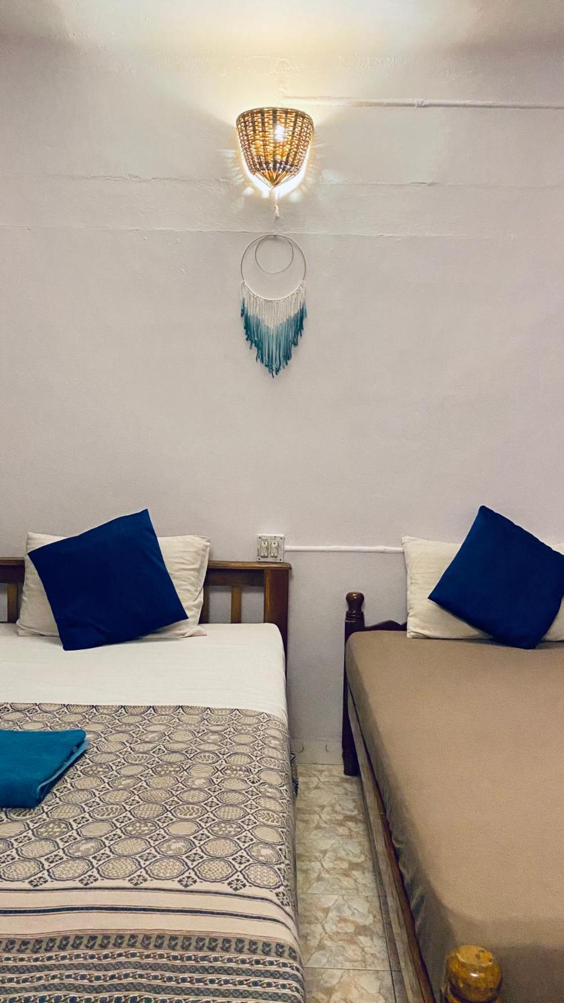 Paradise Inn Beach Resort Varkala Eksteriør billede