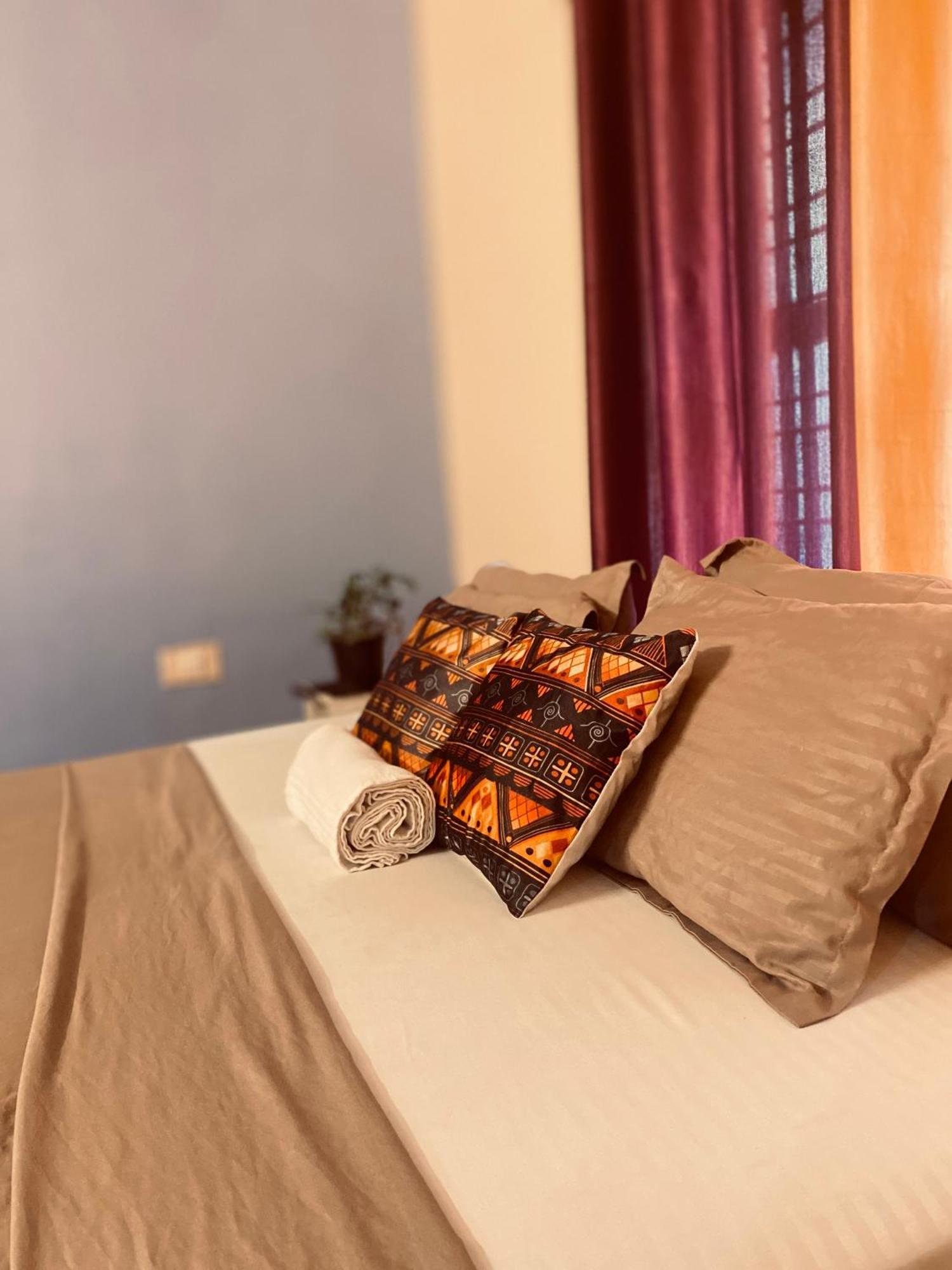 Paradise Inn Beach Resort Varkala Eksteriør billede